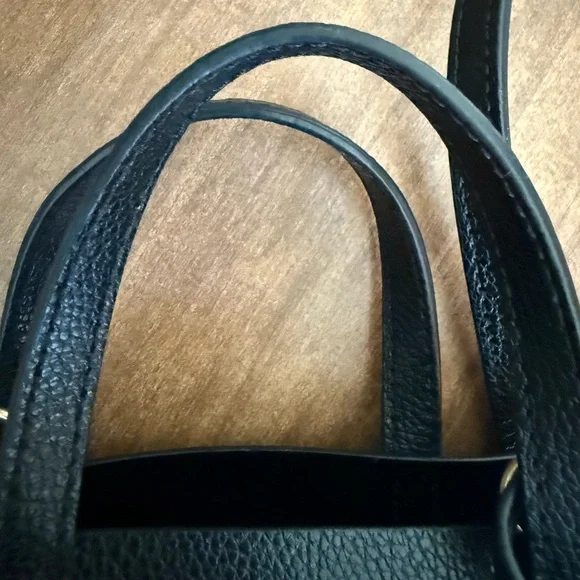 Marc Jacobs Black Leather Women's Bag - Picture 9 of 12